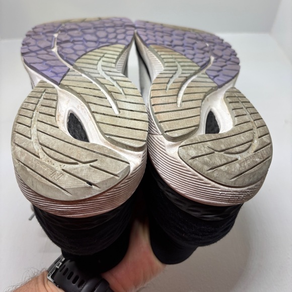 New Balance Fresh Foam 860 women’s 10 Running Shoes Gray Black Stability Trainer - Picture 9 of 11